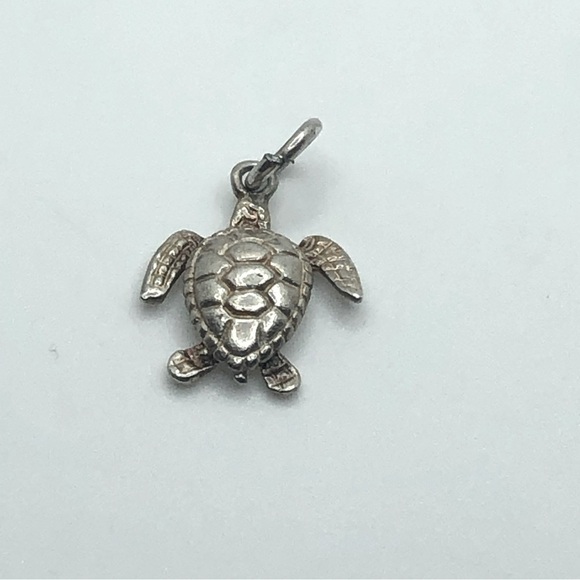 Vtg Sterling Silver Sea Turtle Pendant Charm .6” - Picture 3 of 5